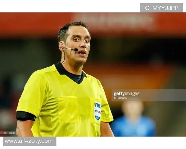 法国裁判莱特西耶执法利雅得德比曾执法欧洲杯决赛引关注