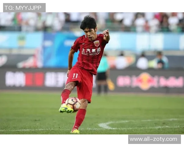 吕文君分享海港梯队训练精彩瞬间期待你们不断进步加油努力拼搏创造辉煌 吕文君分享海港梯队训练精彩瞬间期待你们不断进步加油努力拼搏创造辉煌