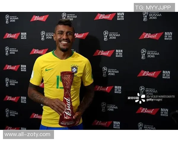 加图索与布冯亲临罗马比赛现场考察意大利球员表现